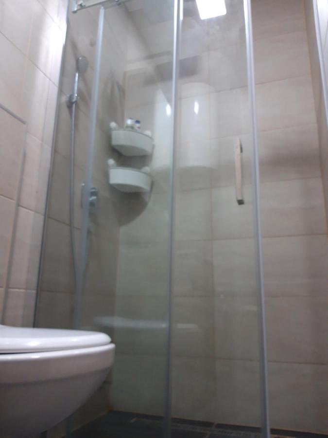 Vilovski Belgrade Luaran gambar